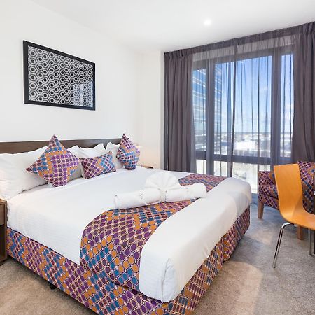City Edge Dandenong Apartment Hotel Extérieur photo